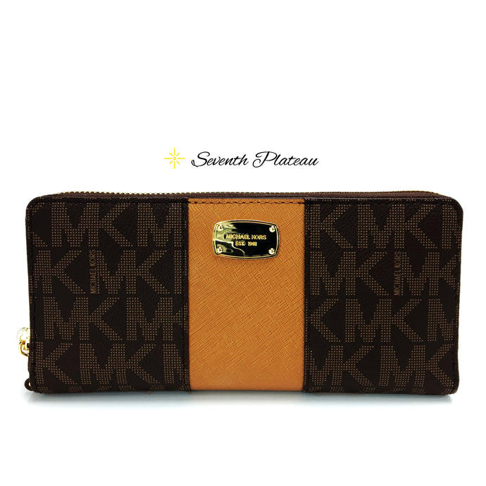 [NEW] Center Stripe Travel Continental Wallet