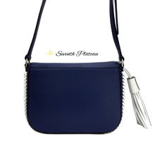 [NEW] Davi Carleton Street Leather Medium Crossbody